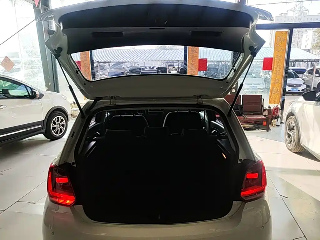 Volkswagen Polo — миниатюра 19