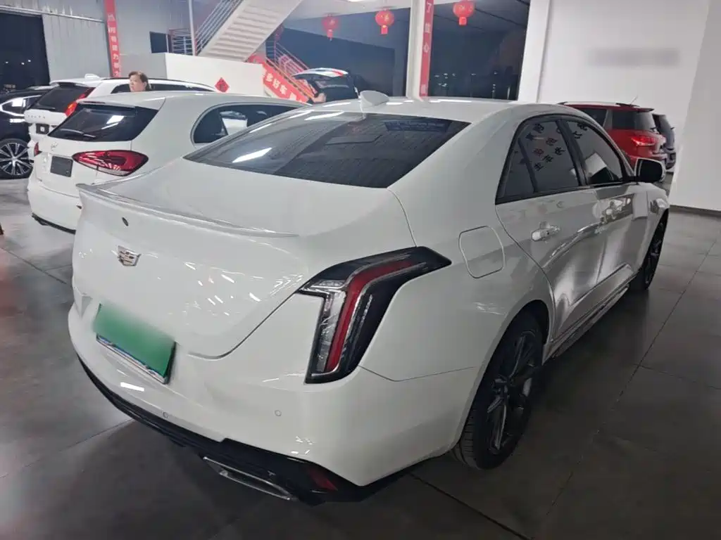 Cadillac CT4 — миниатюра 7