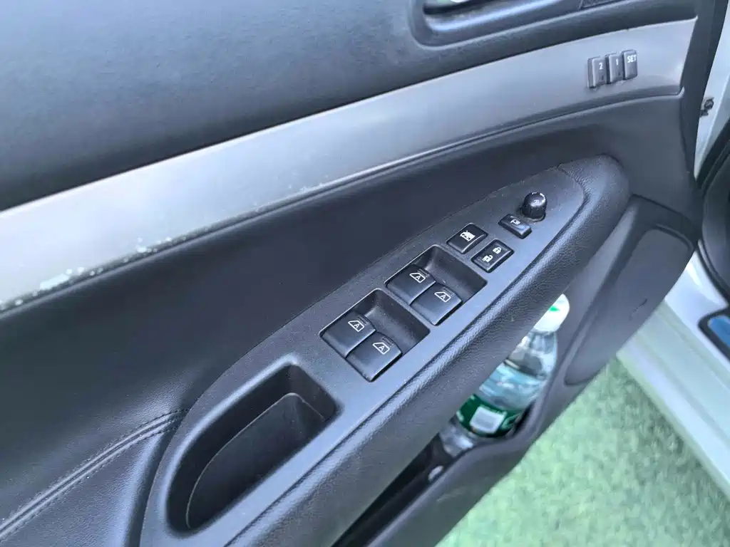 Infiniti G — миниатюра 6