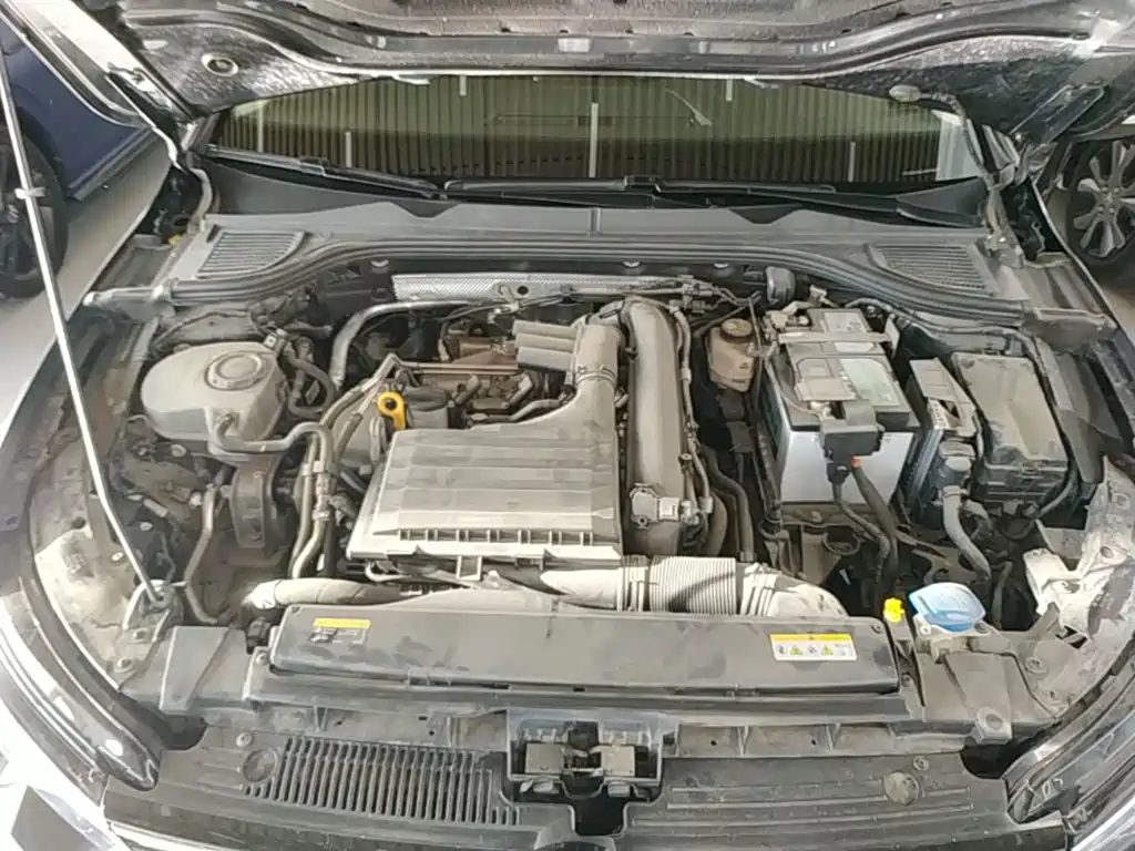 Volkswagen Golf — миниатюра 20