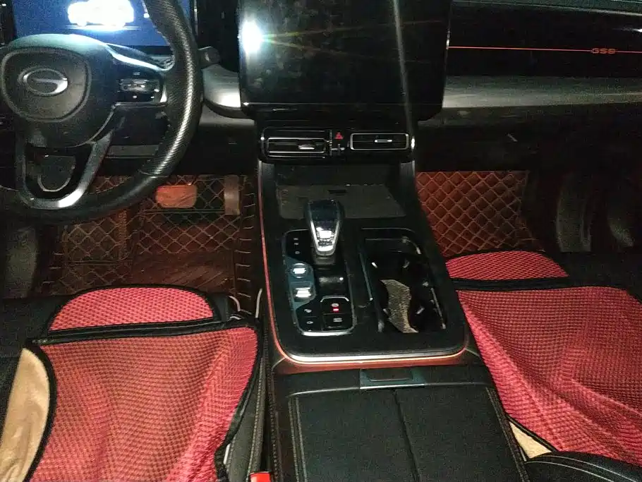 GAC Motor Trumpchi GS8 — миниатюра 15