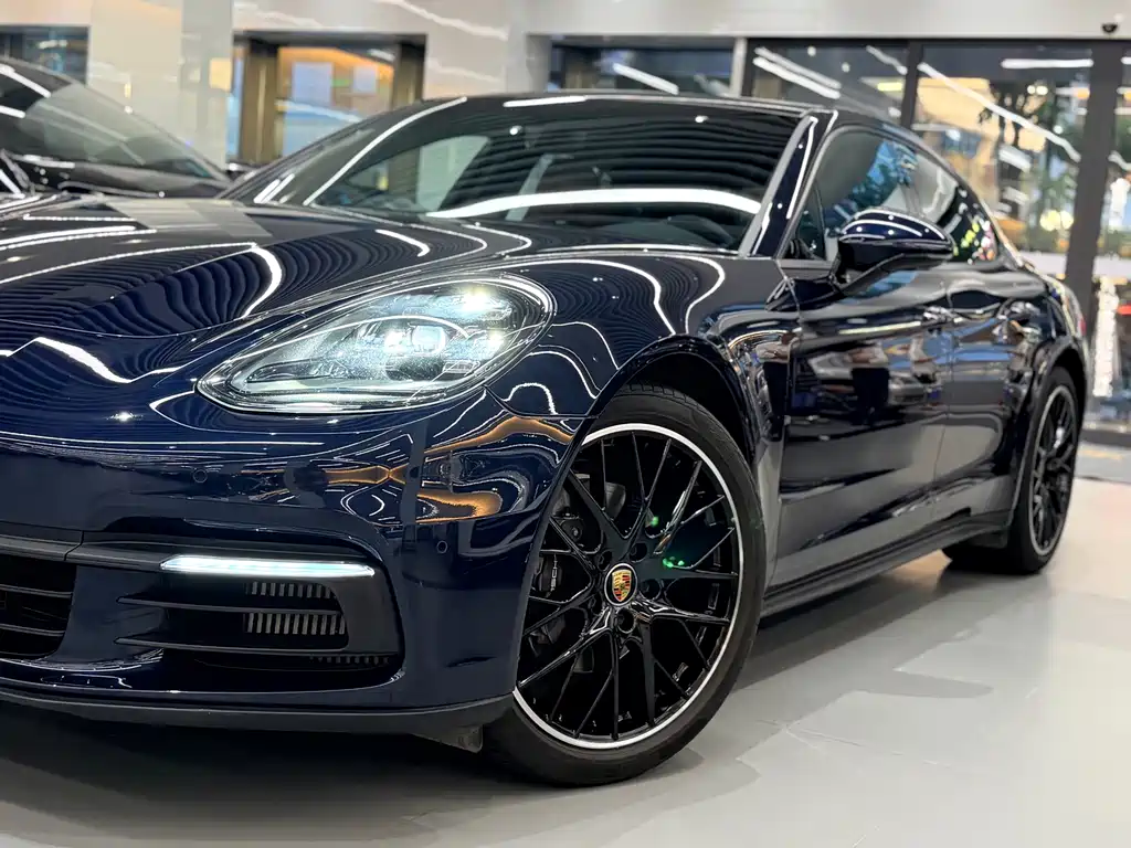 Porsche Panamera — миниатюра 11