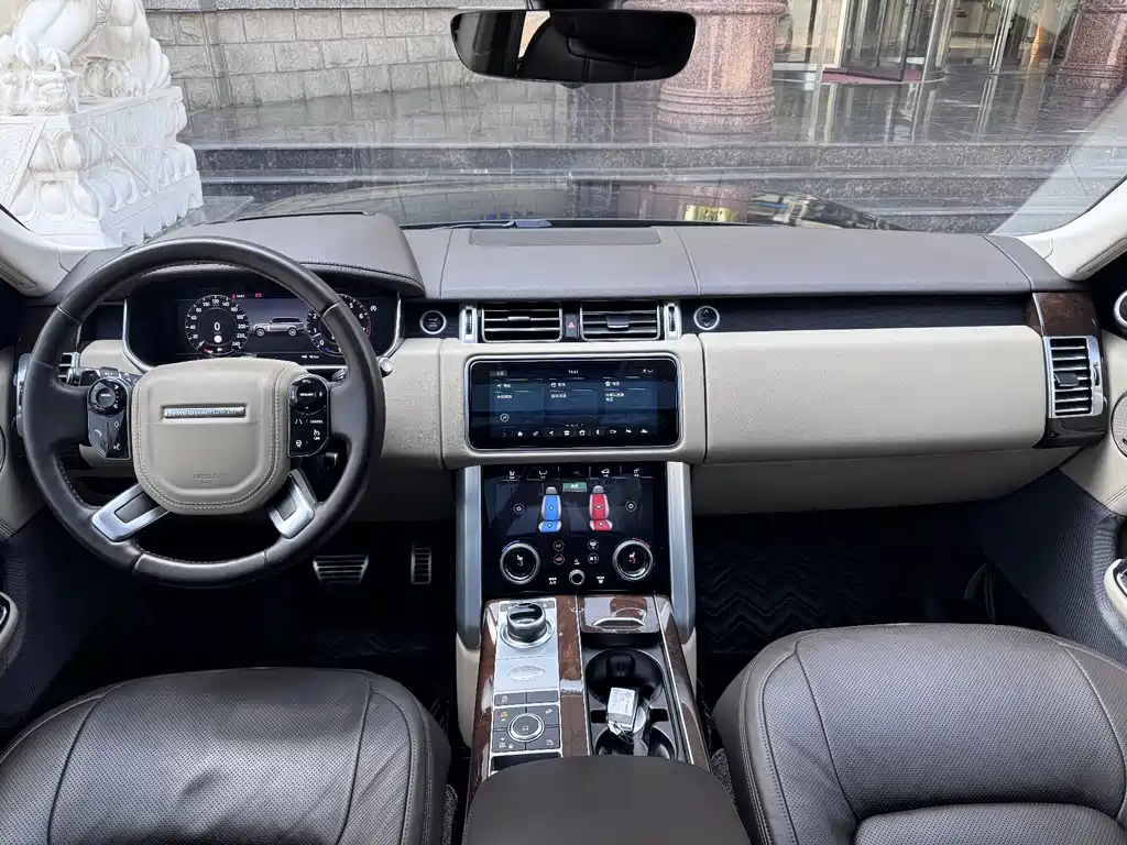LAND ROVER RANGE ROVER