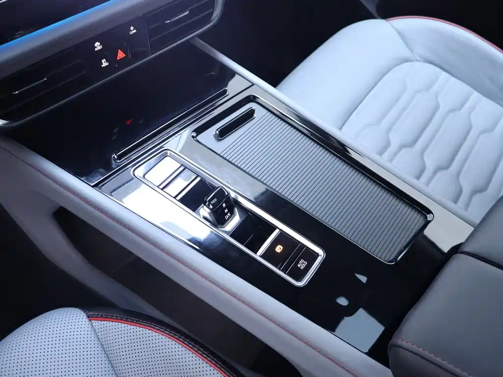 Volkswagen Teramont — миниатюра 12