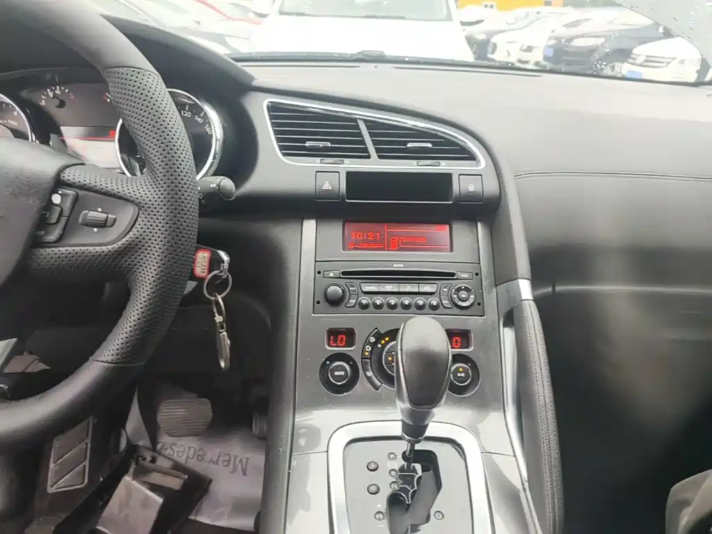 Peugeot 3008 — миниатюра 13