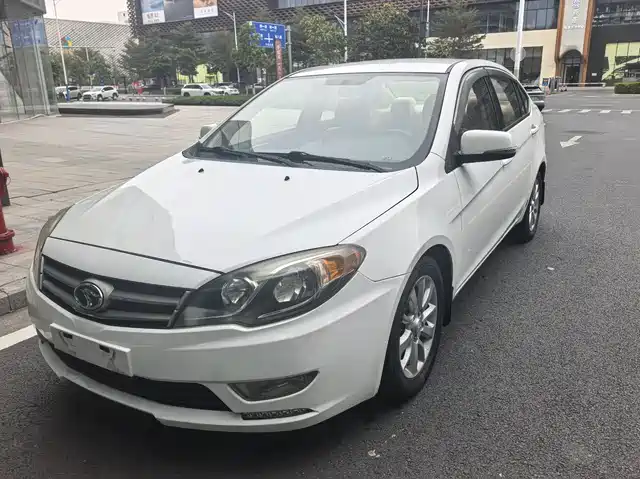 Soueast V5 Lingzhi