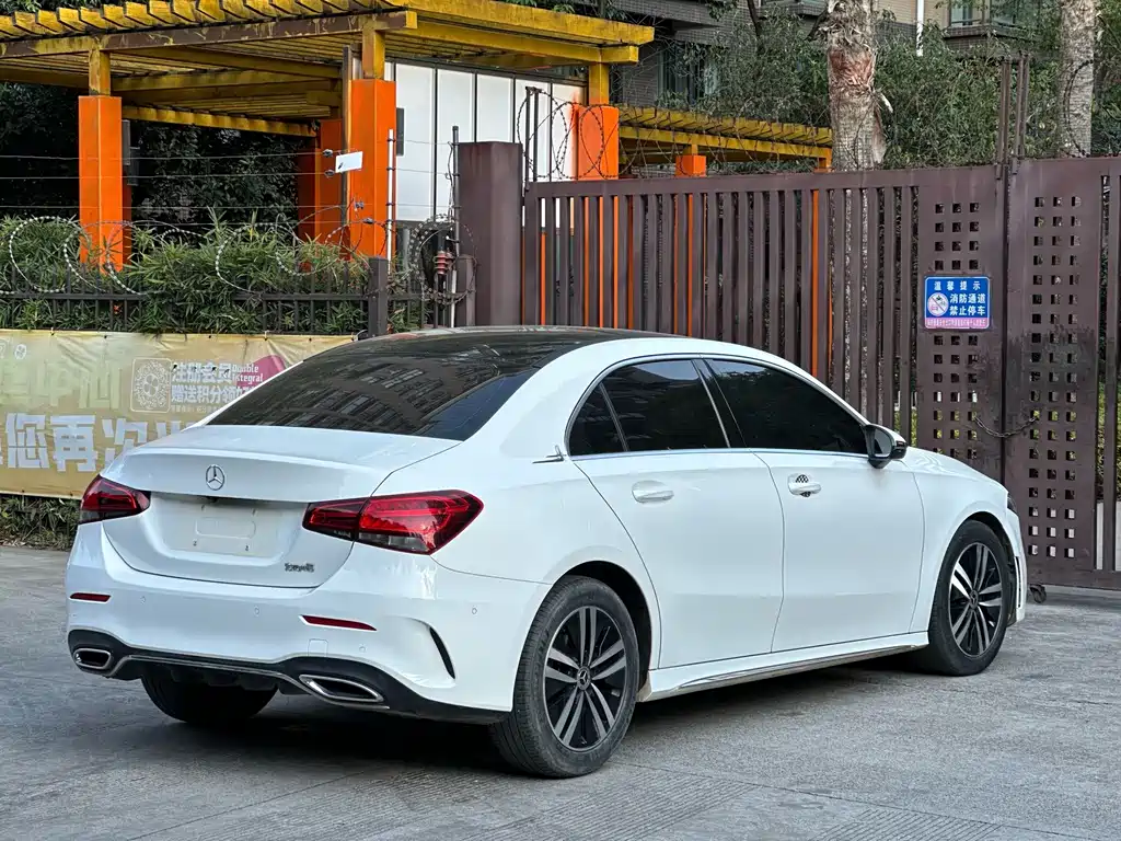 Mercedes-Benz A-Class — миниатюра 5