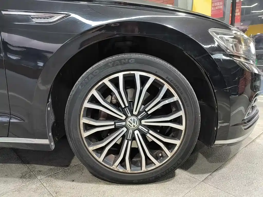 Volkswagen Phideon — миниатюра 17