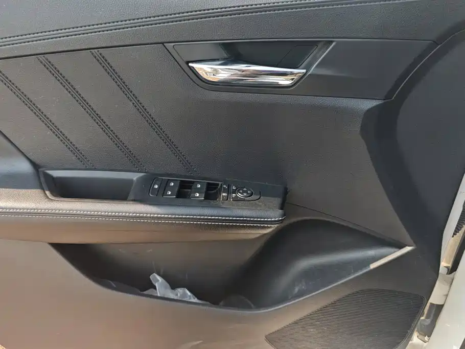 BYD e3 — миниатюра 7