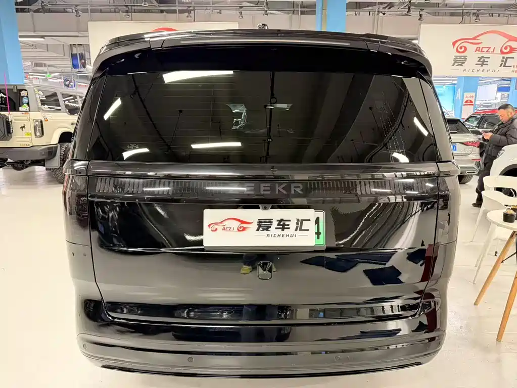 ZEEKR EXTREME KRYPTON 009