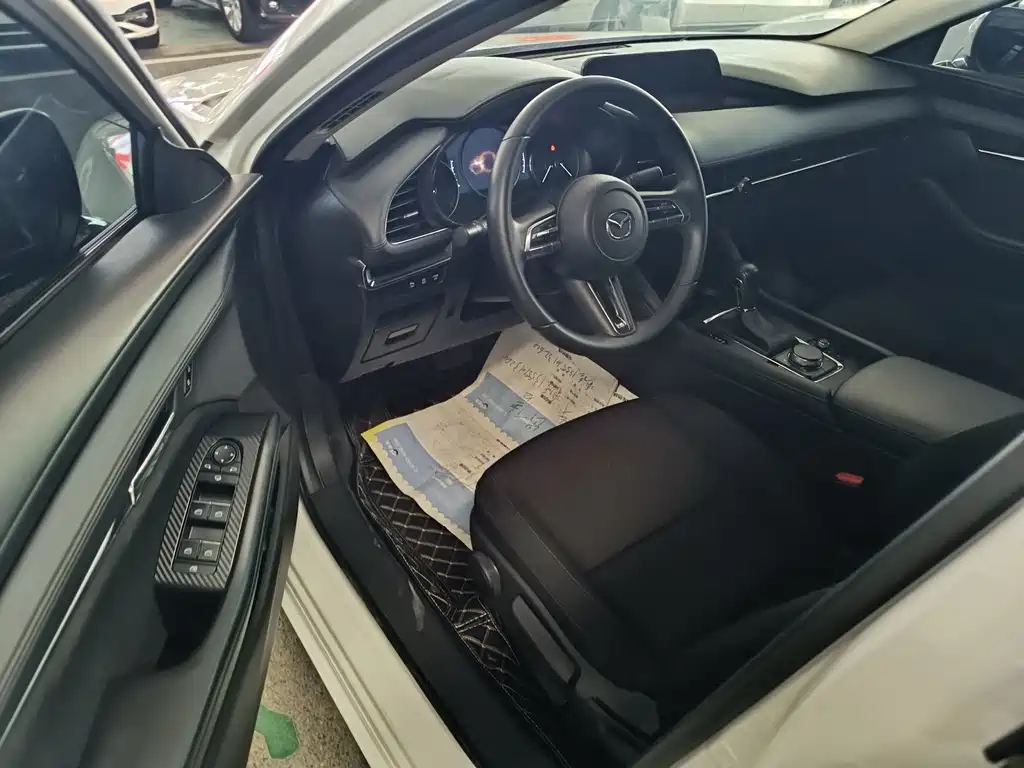 Mazda 3 Axela — миниатюра 3