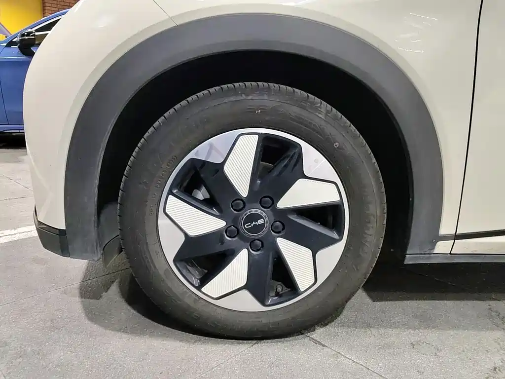 BYD Dolphin — миниатюра 16