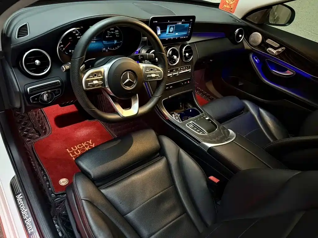 Mercedes-Benz C-Class — миниатюра 3