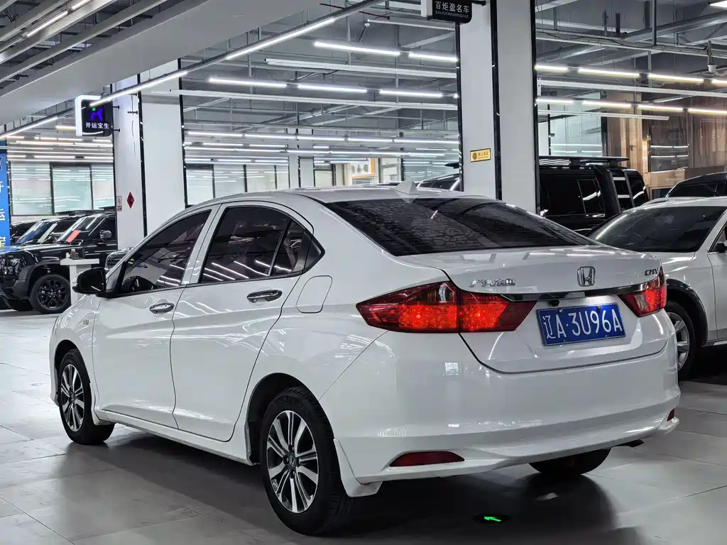 Honda City 1.5L CVT Type Dynamic Edition, фото 4