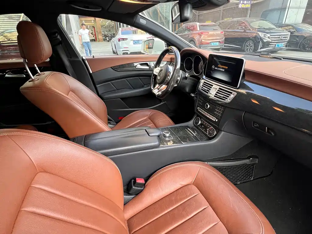 Mercedes-Benz CLS — миниатюра 6