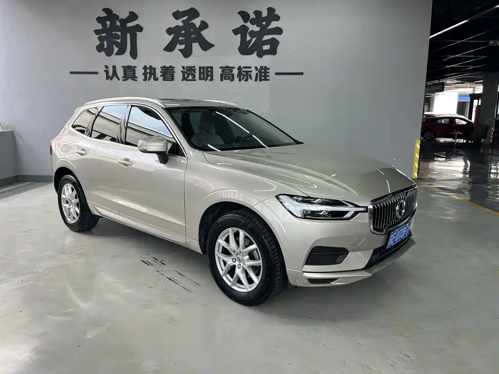 Volvo XC60 2018 T5