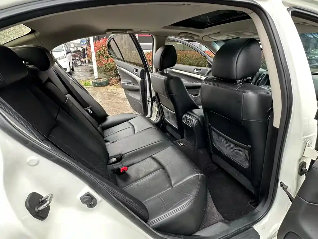 Infiniti G 2010 G25 Sedan Luxury Sport