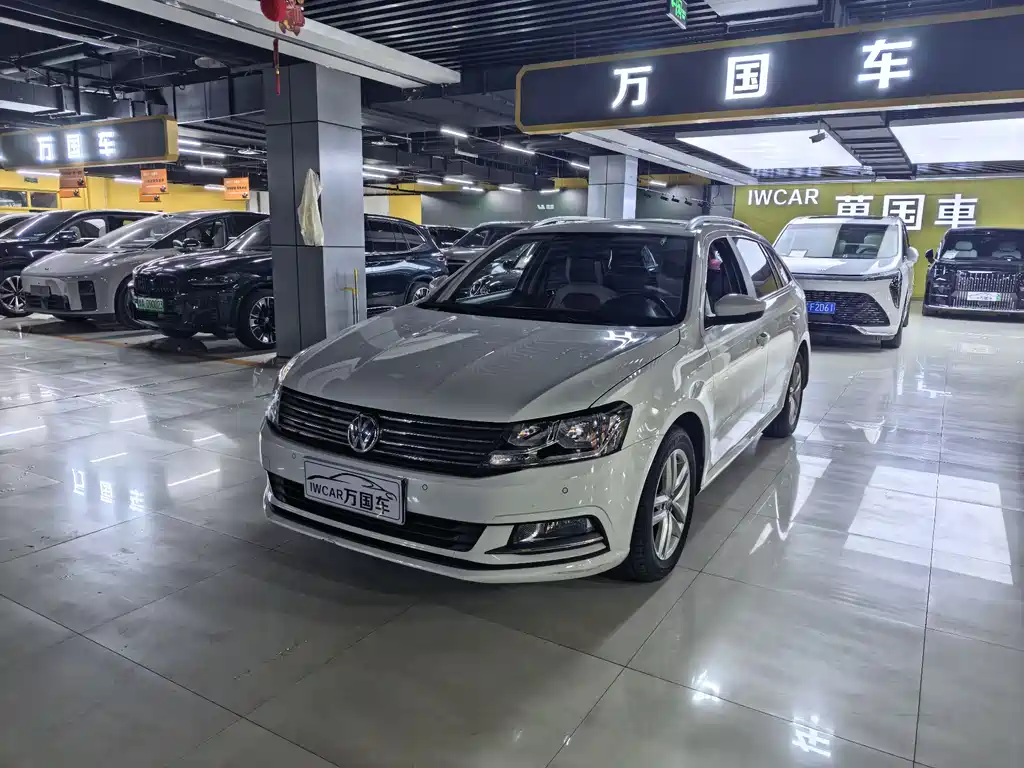Volkswagen Gran Lavida 2016