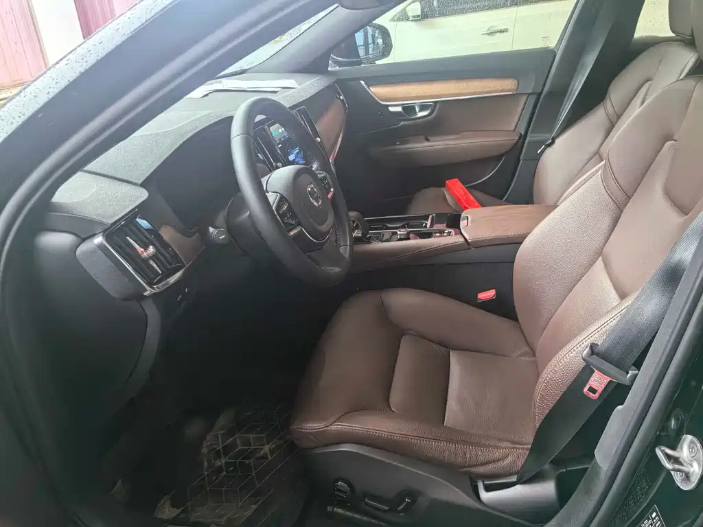 Volvo S90 PHEV — миниатюра 4