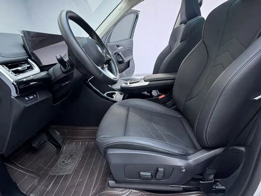BMW X1 — миниатюра 11