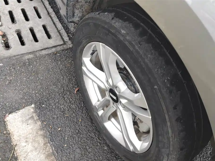 WEI PAI WEI BRAND VV5