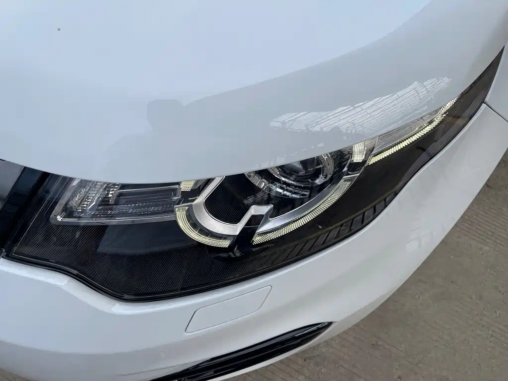 Land Rover Discovery Sport — миниатюра 16