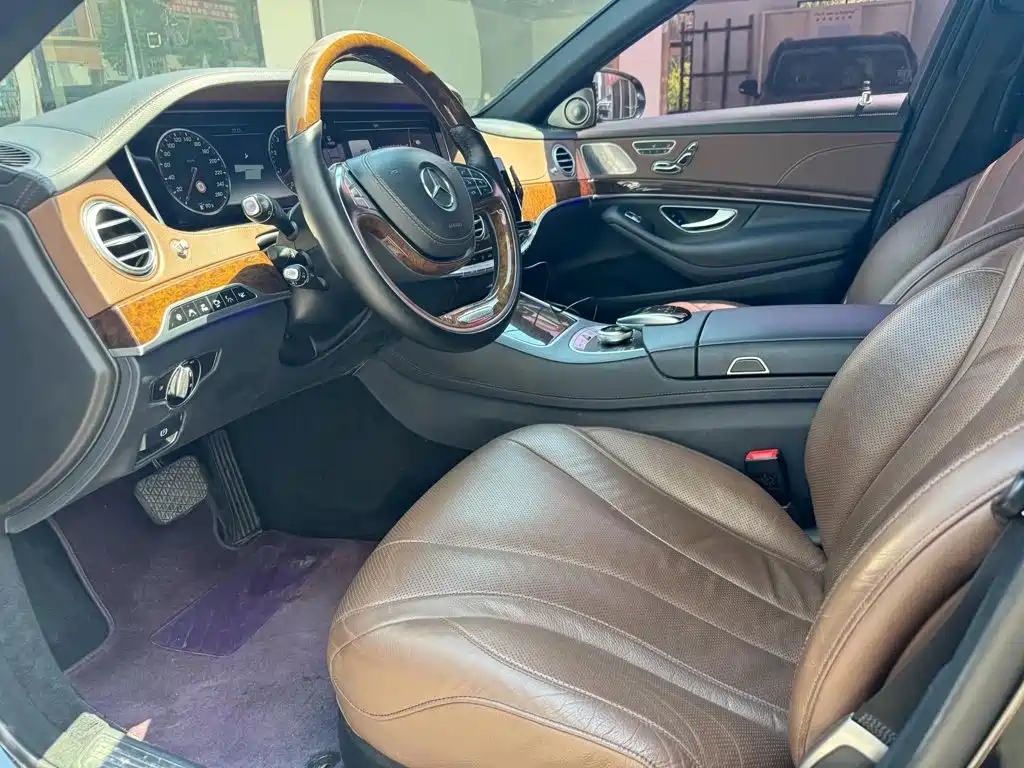 Mercedes-Benz S-Class — миниатюра 6