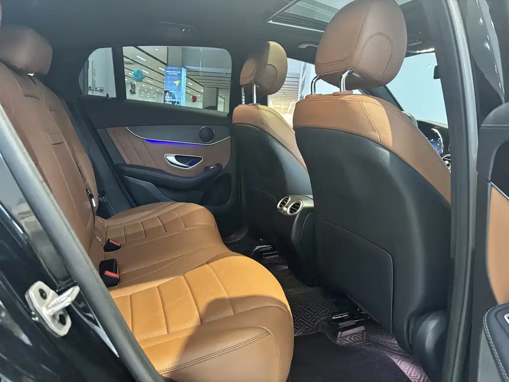 MERCEDES-BENZ GLC COUPE