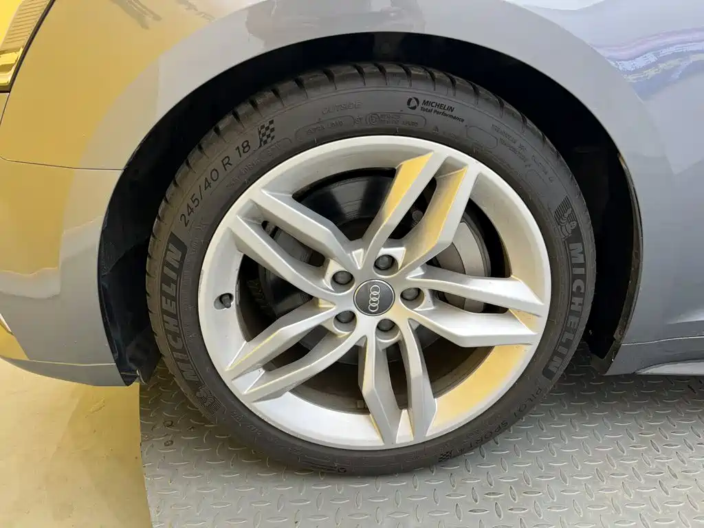 Audi A5 (Import) — миниатюра 10