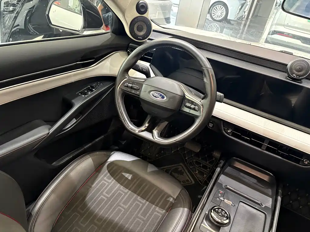 Ford Mondeo — миниатюра 9