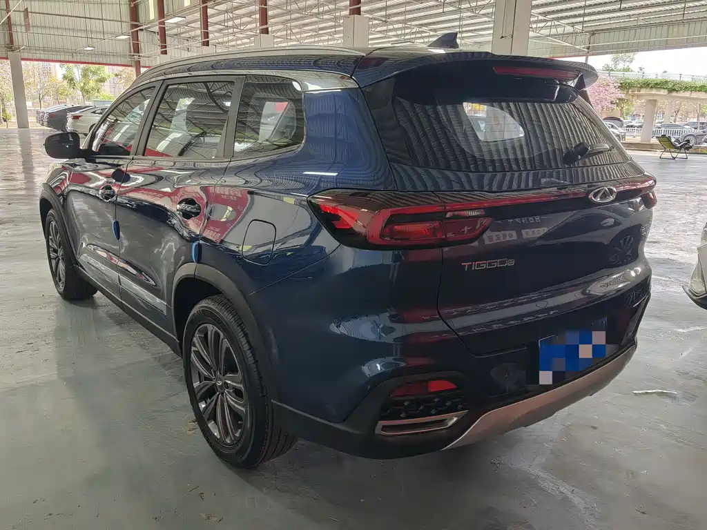 CHERY TIGGO 8