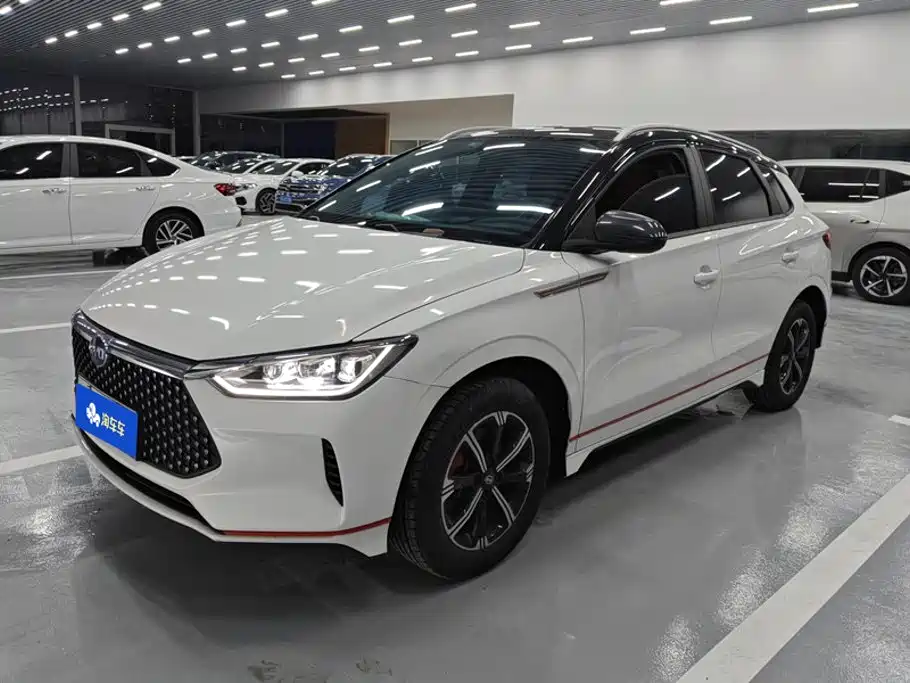 BYD e2