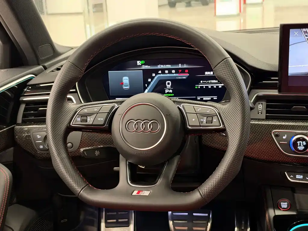Audi S4 — миниатюра 10