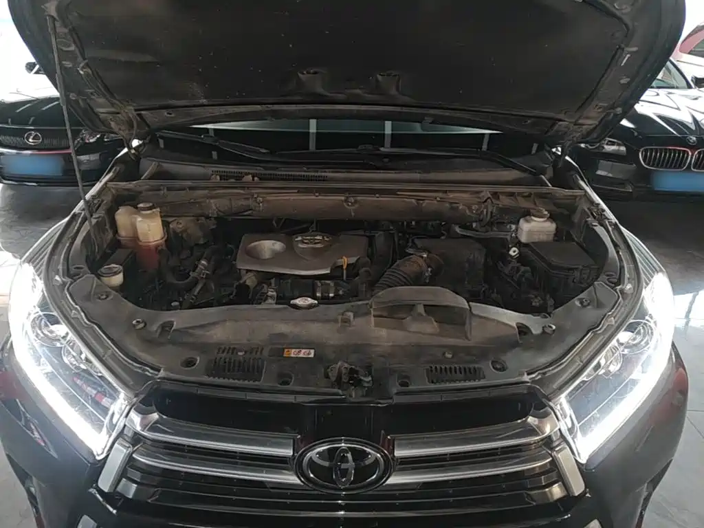 Toyota Highlander — миниатюра 20