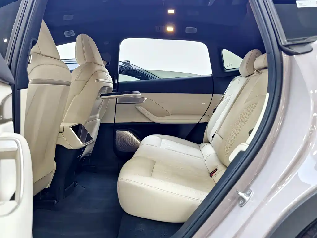 Onvo L60 2025 60kWh