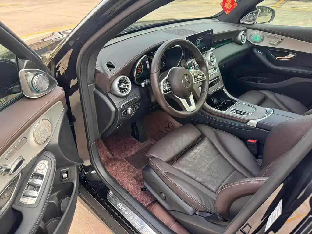 Mercedes-Benz GLC 2021 GLC 260 L 4MATIC