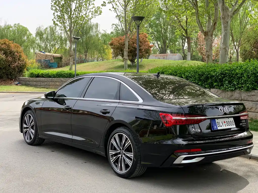 Audi A6L 2025 45 TFSI quattro