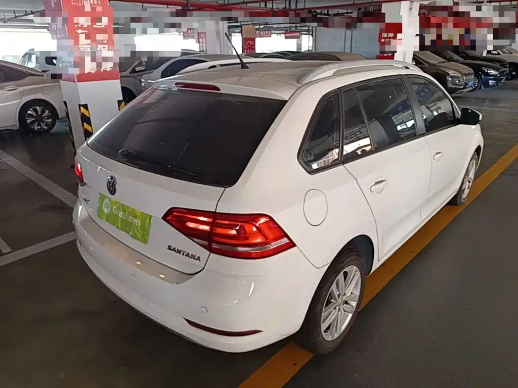 Volkswagen Santana — миниатюра 7
