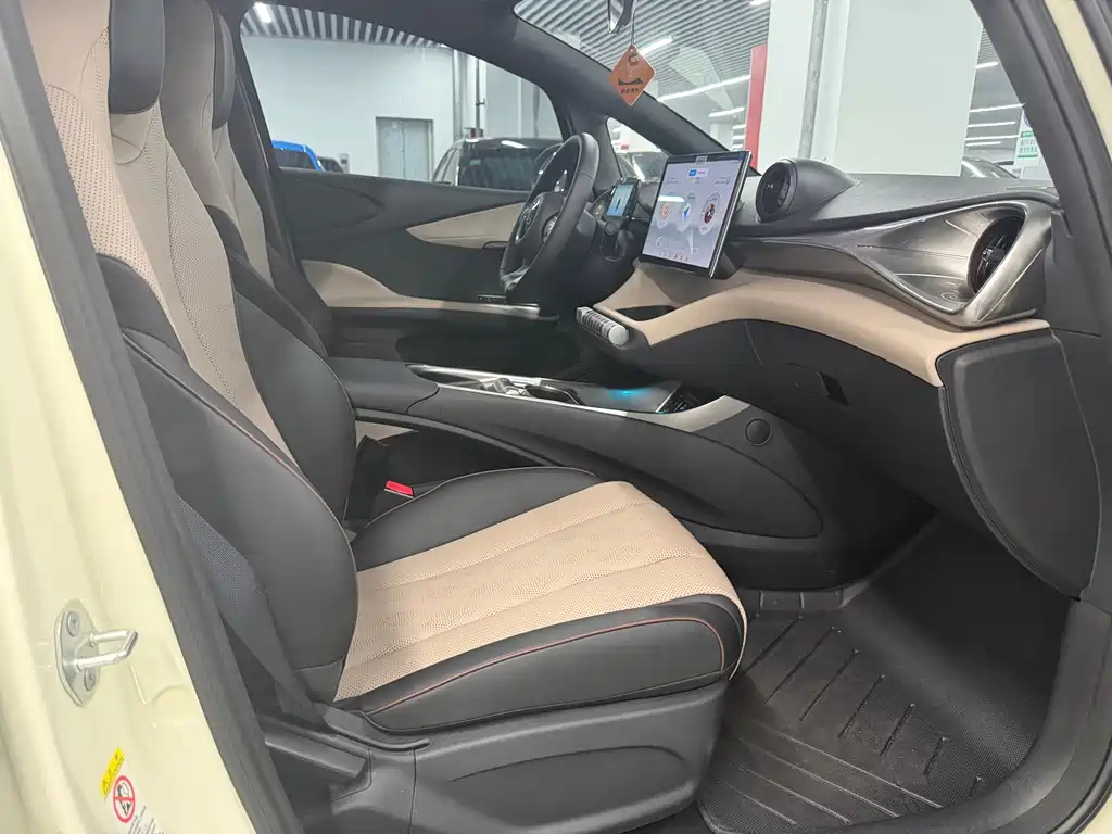 BYD Dolphin — миниатюра 14