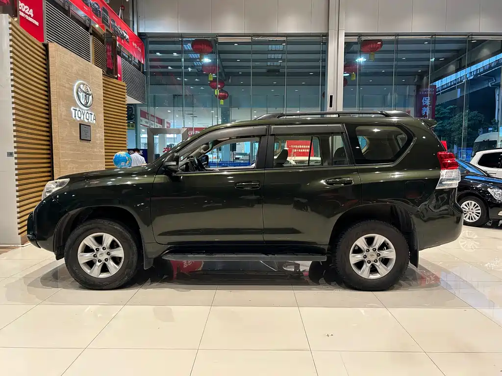 Toyota Prado (Import) — миниатюра 6