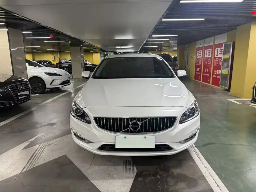 Volvo S60 — миниатюра 3