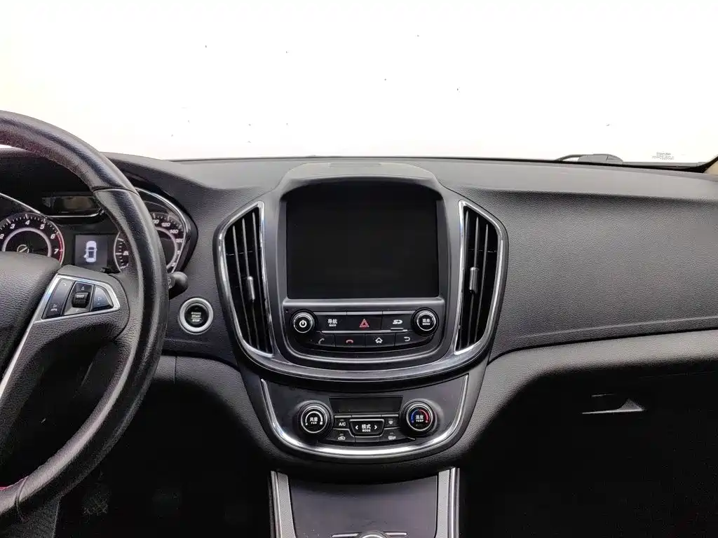 Baojun 560 — миниатюра 12