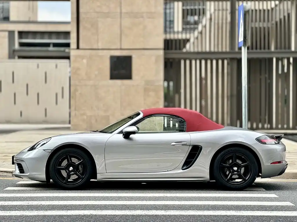 Porsche 718 2018 Boxster 2.0T