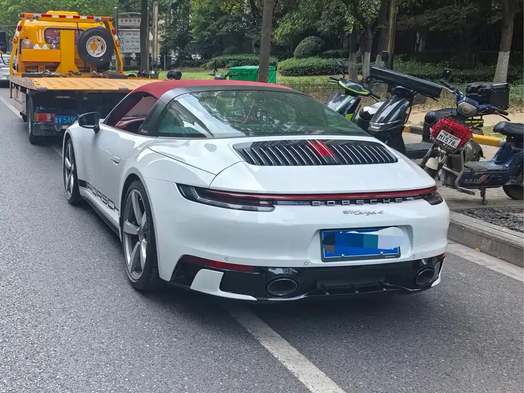 Porsche 911 — миниатюра 6