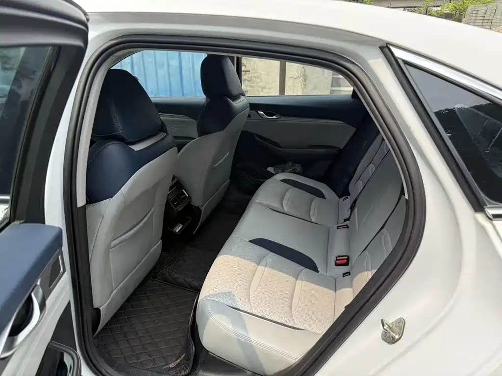Geely Preface 2021 2.0TD Luxury