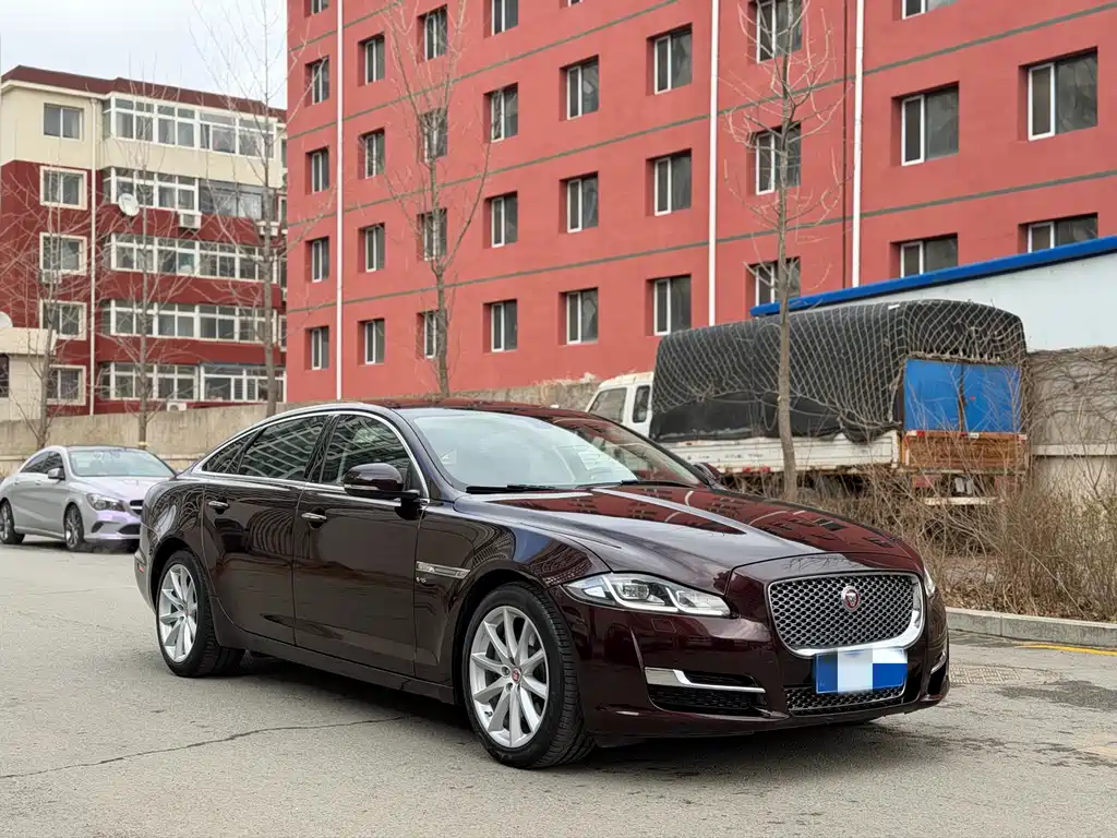 Jaguar XJ 2016 XJL 3.0 SC Premium