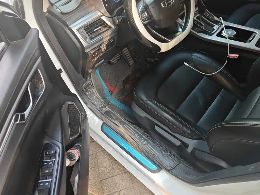 Geely Emgrand GL — миниатюра 14