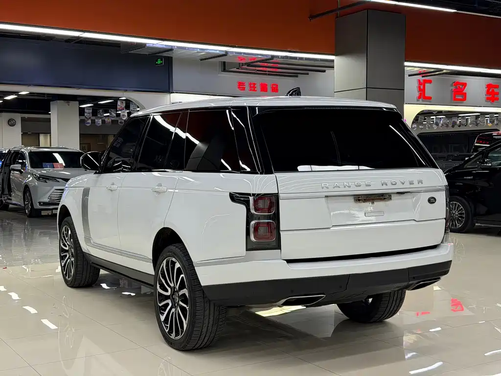 Land Rover Range Rover — миниатюра 6