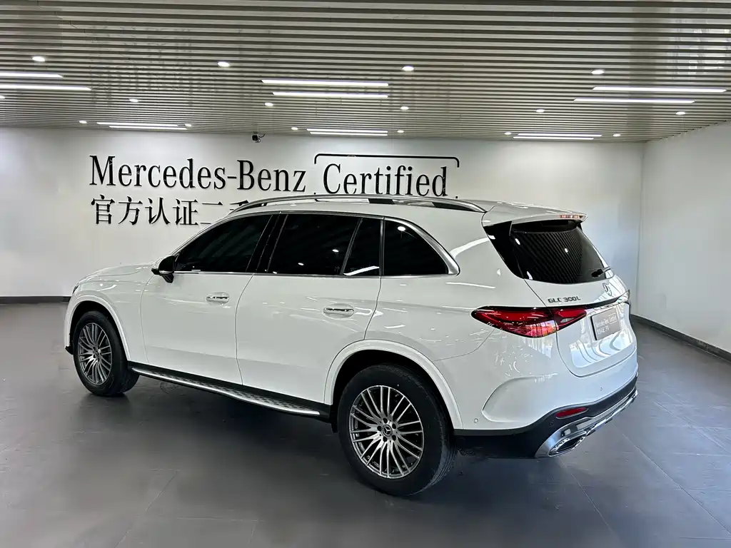 Mercedes-Benz GLC 2023 GLC 300 L 4MATIC 7 мест