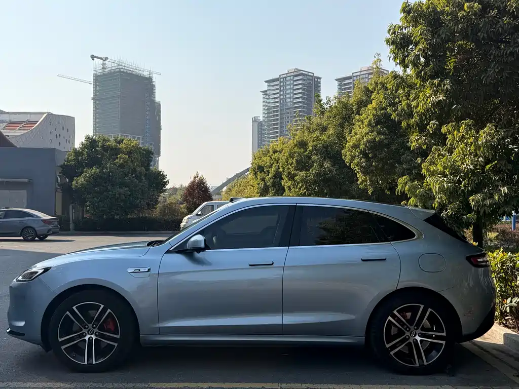 AITO ASK THE WORLD M5